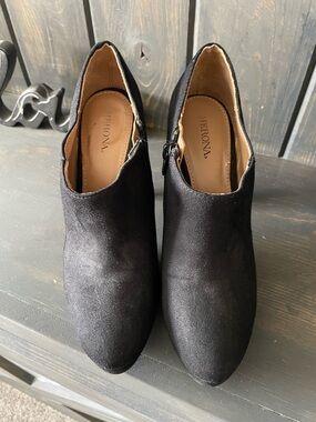 Merona Black Suede-Look Side Zip Ankle Booties